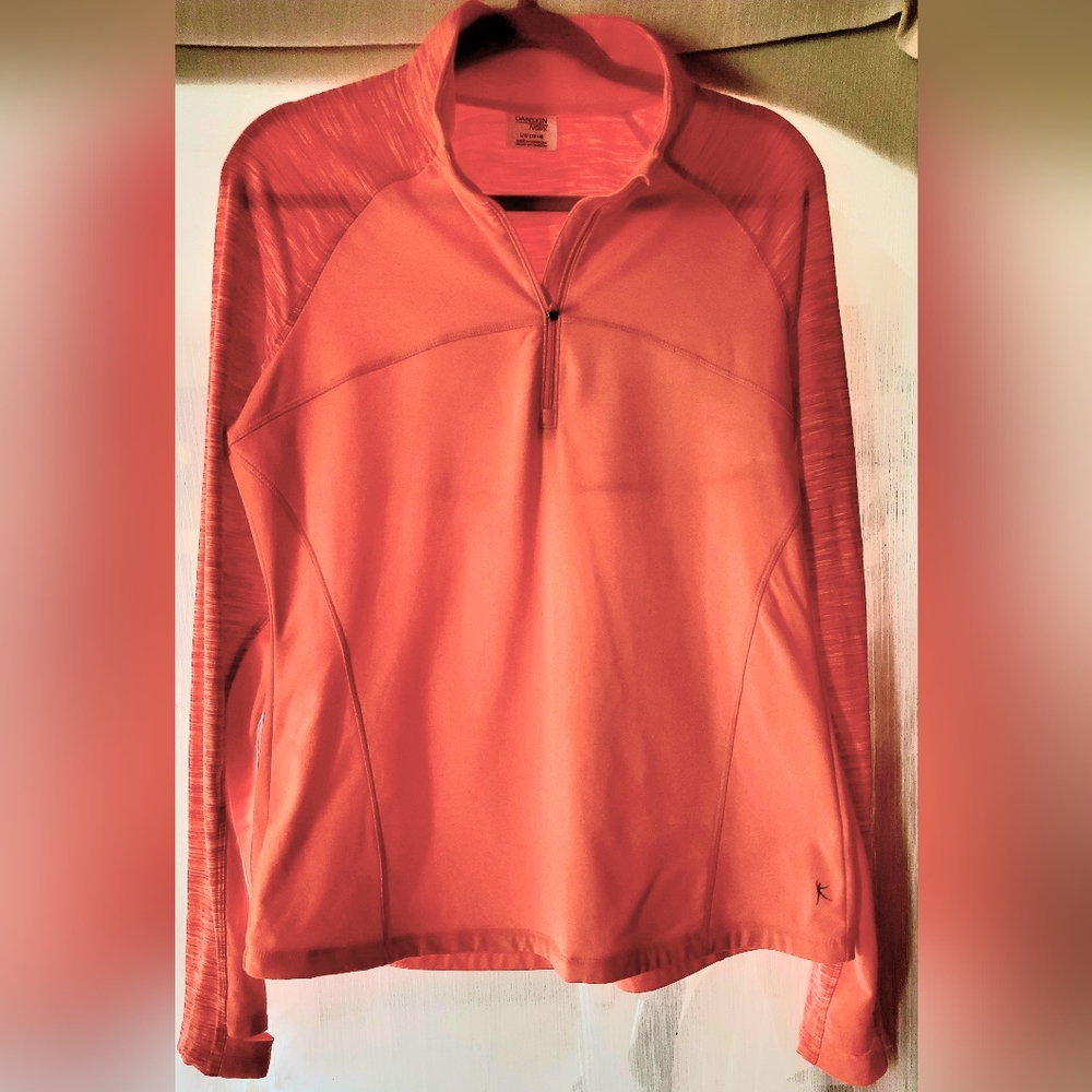 Danskin Pullover w/Thumb Holes - Girls 14/16
